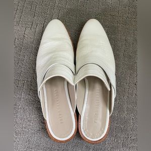 Freda Salvador Keen White Mule